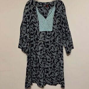 Patio dress by Cabernet , black & aqua, size XL